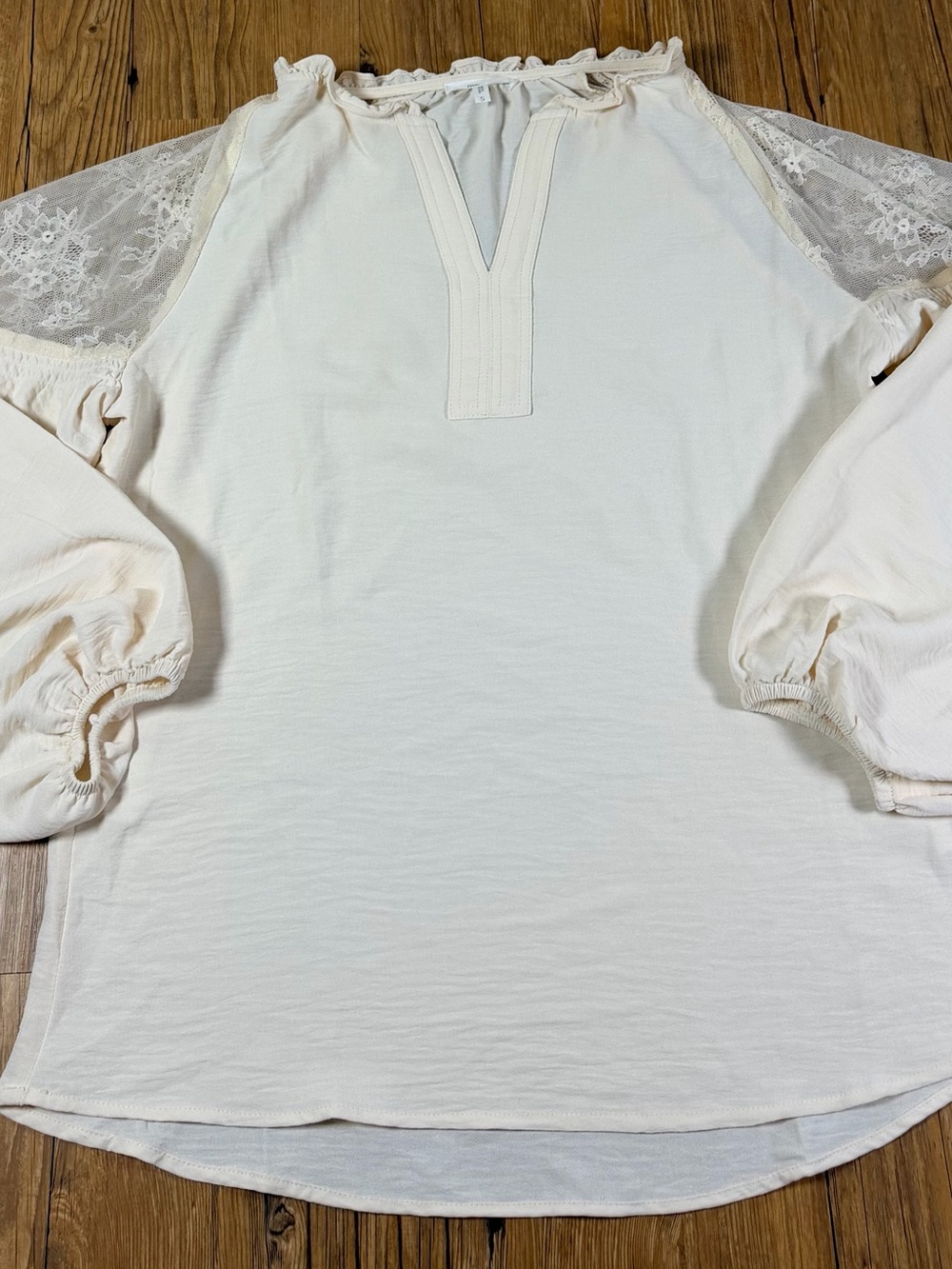 Maurices Ivory Lace Shoulder Balloon Sleeve Blouse Size S Boho Cottagecore